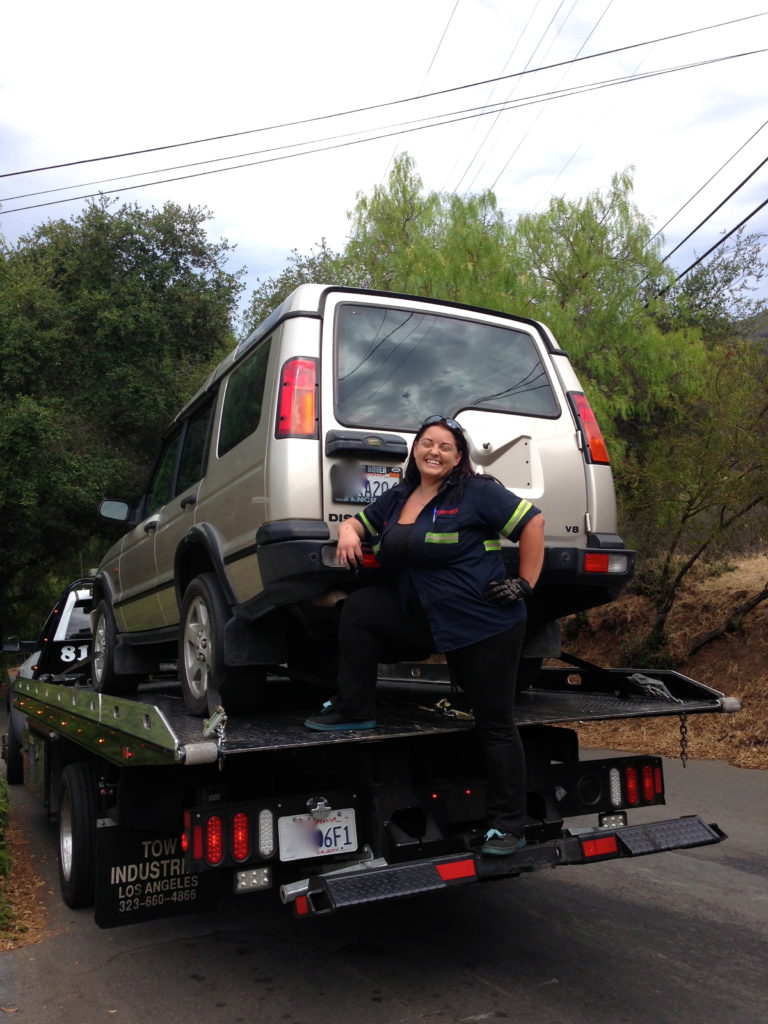 Freak Of The Week This Tow Truck Girl Is Your Destiny Motorhead Mama 