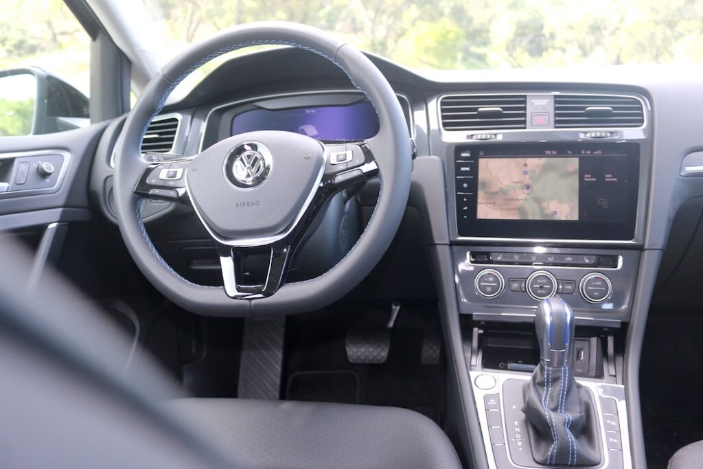 eGolf dash