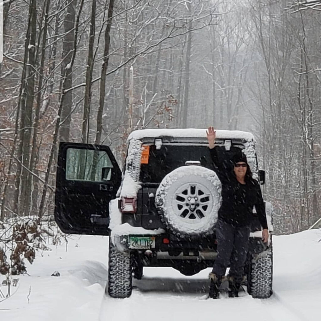 carmen jeep girl snowy